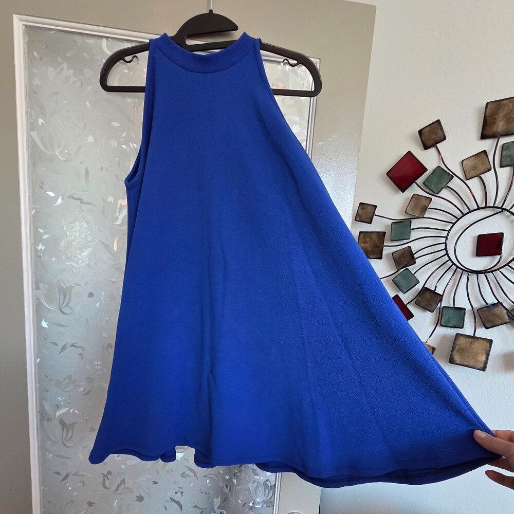 Blue Sleeveless Top - Size XL